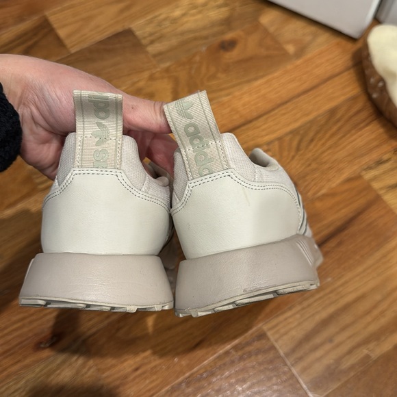 Adidas Multix Khaki Tan Grade School Girls Shoe Size 4 - Picture 4 of 8